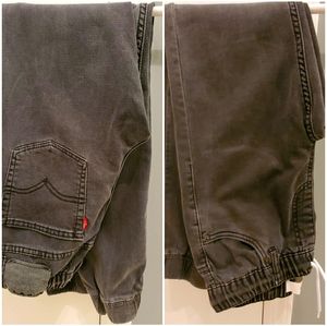 Levi's Joggers
